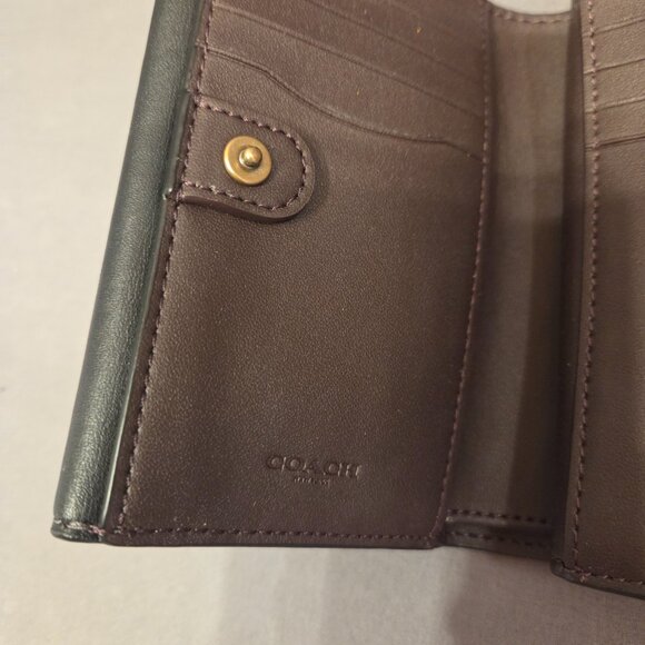 Coach Studio Medium Wallet Clutch in Brass/Black Glovetanned Leather C6727 - Picture 5 of 8